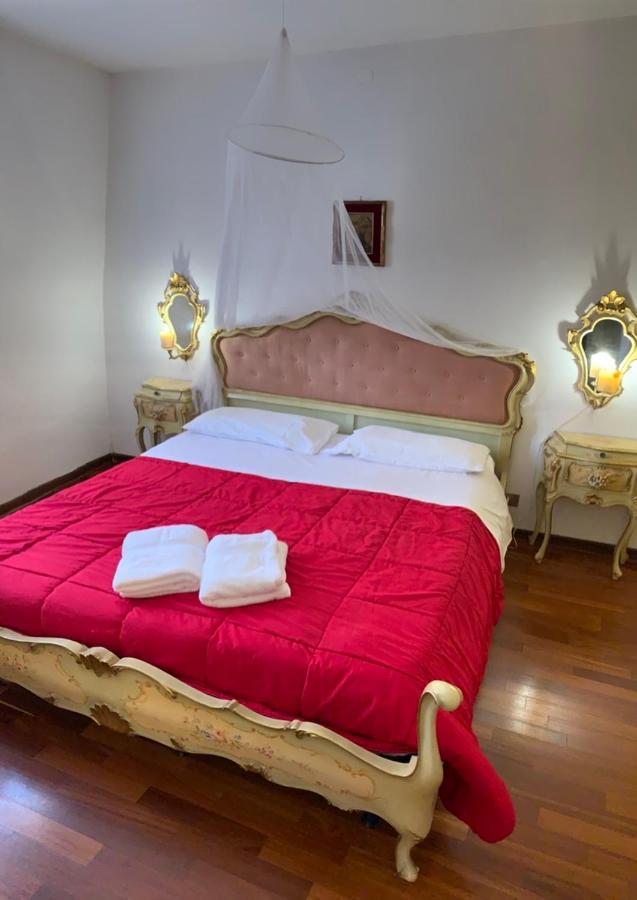 Royal Guest House Velence Kültér fotó
