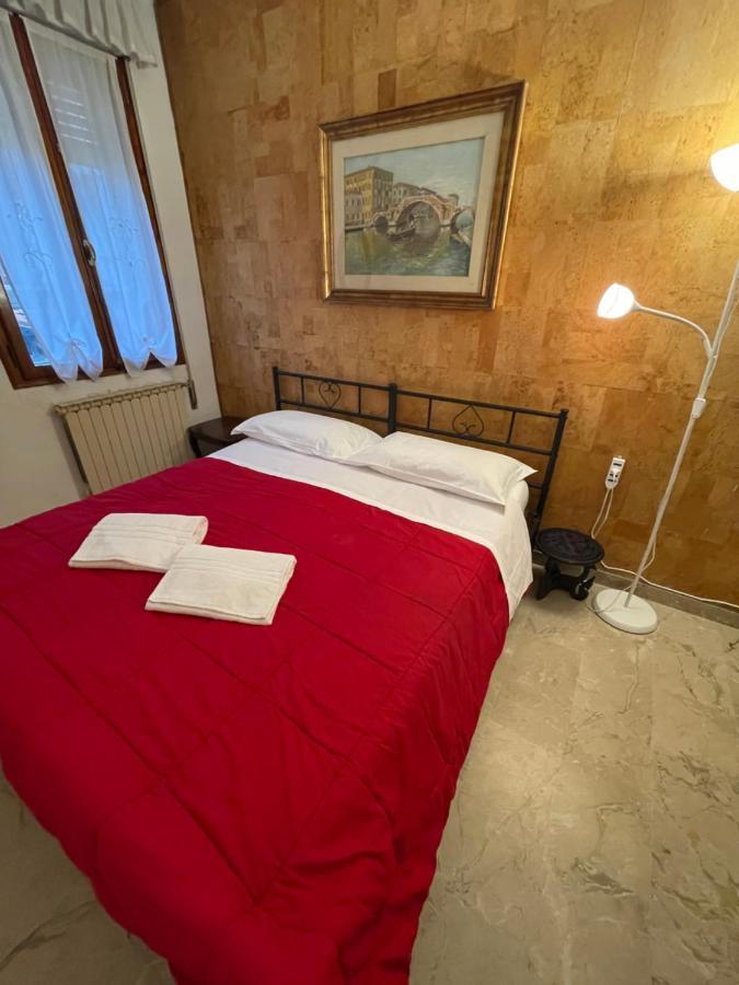 Royal Guest House Velence Kültér fotó